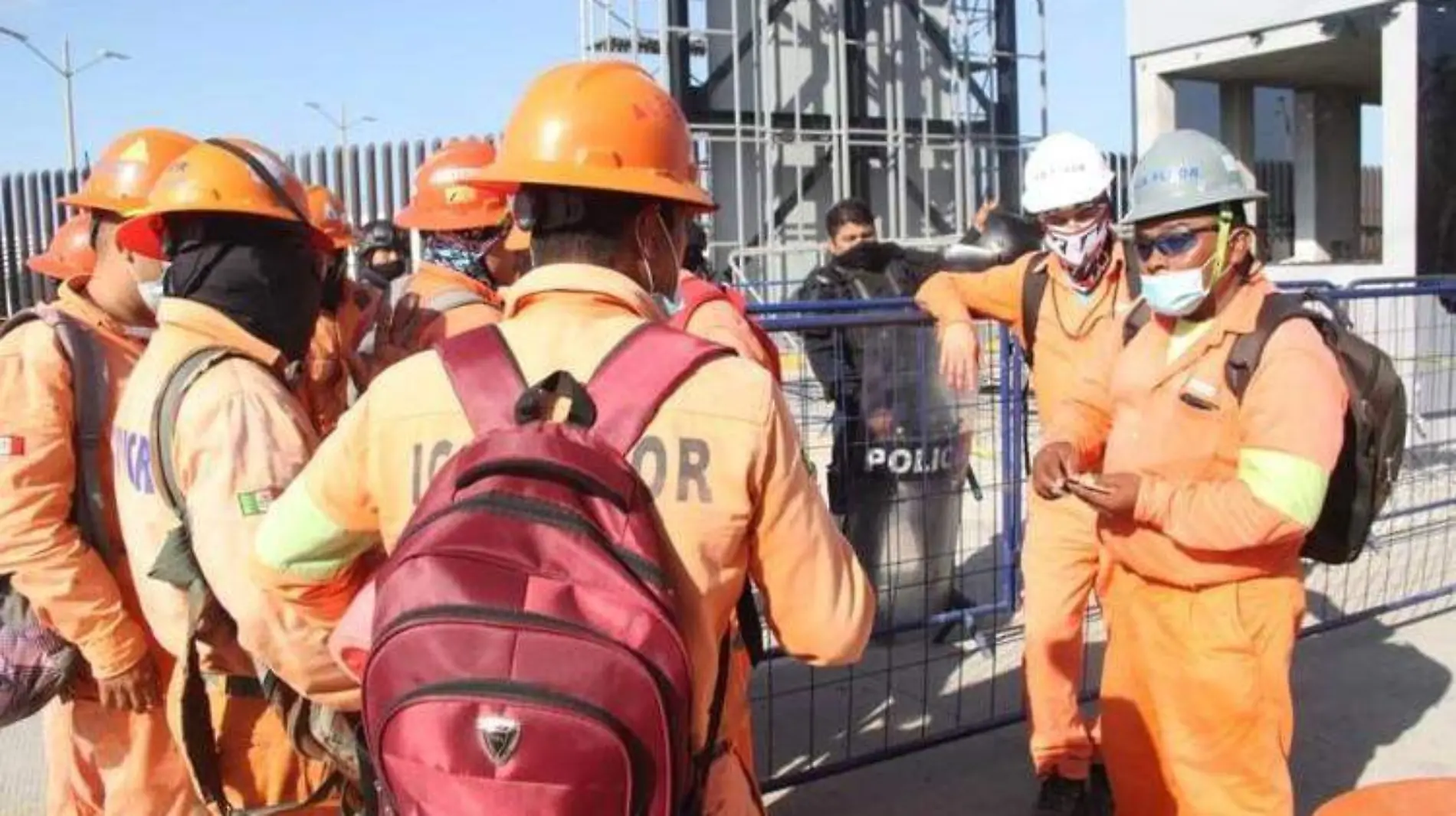 Trabajadores de Dos Bocas